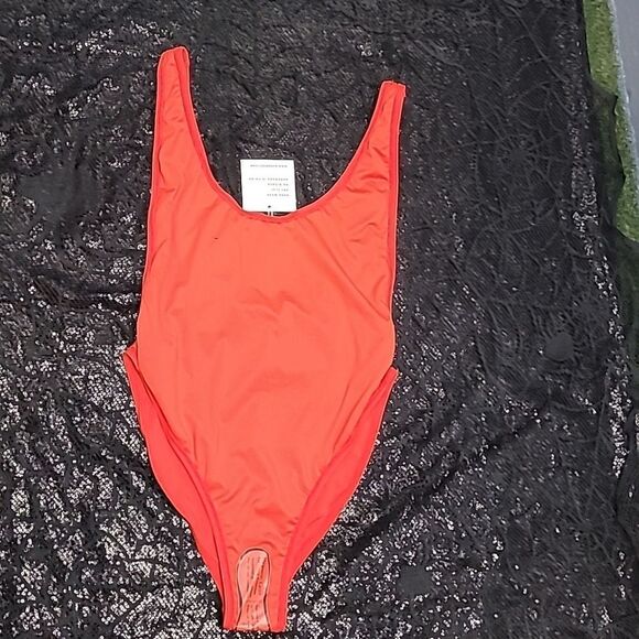 Red 80's 90's Inspired One Piece Swimsuit Women's Size Large - Picture 4 of 12